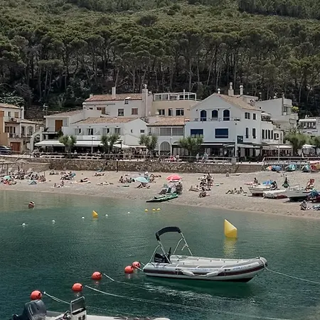 Alta House Sa Tuna Playa *